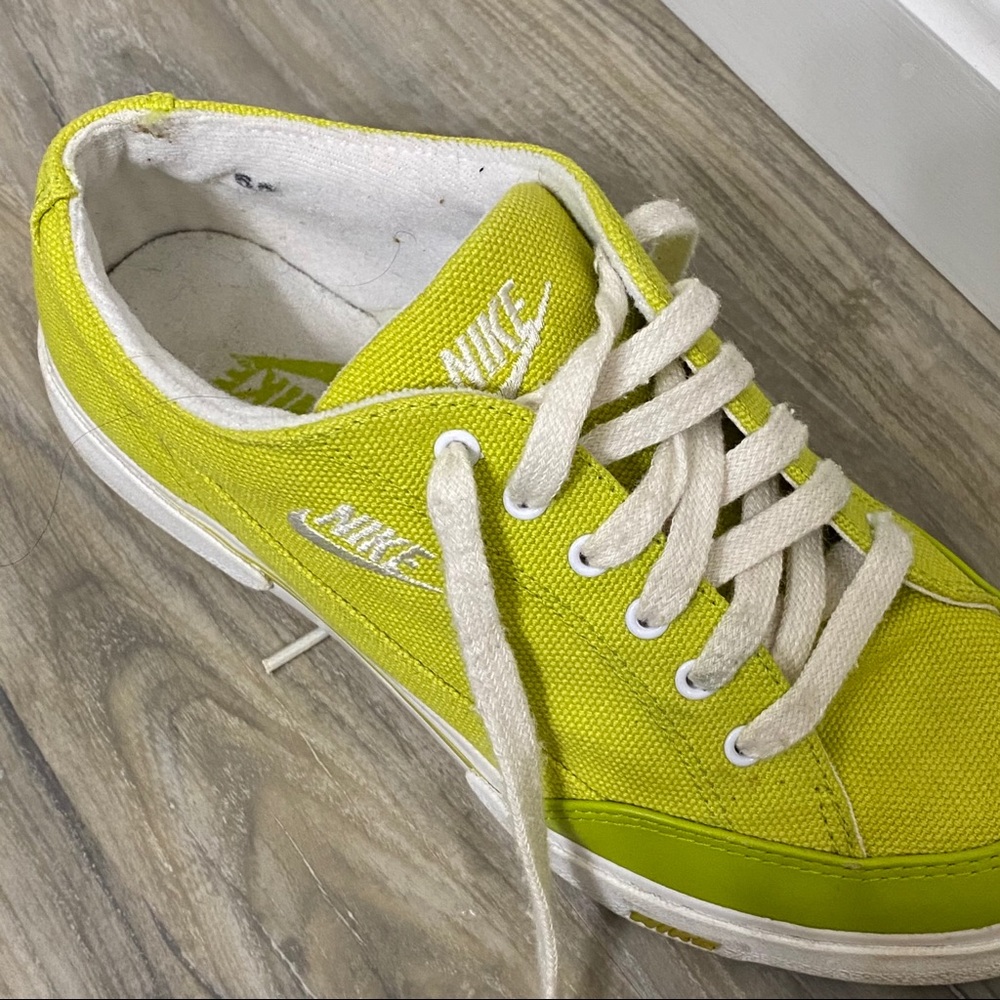 ✨SOLD✨Vintage Nike Sneakers 🎾🎾 - Picture 11 of 16